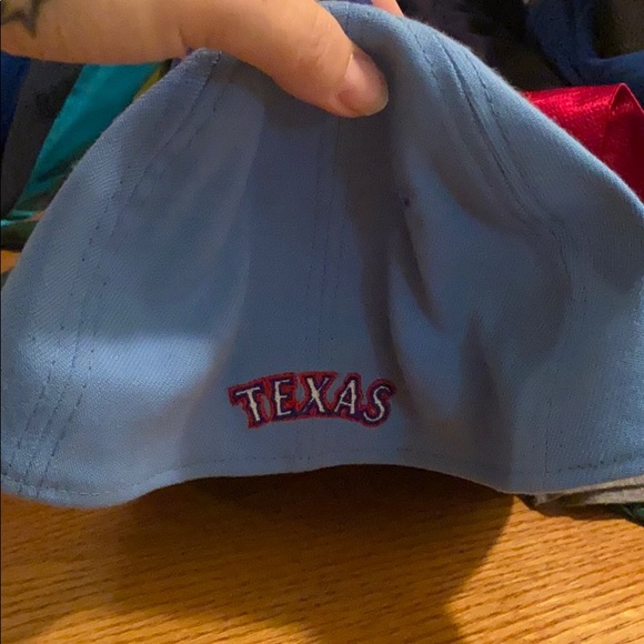 Texas Rangers hat - Picture 5 of 5
